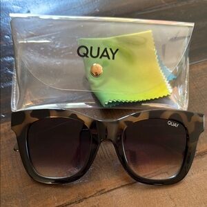 Quay Australia Black Fashion Sunglasses